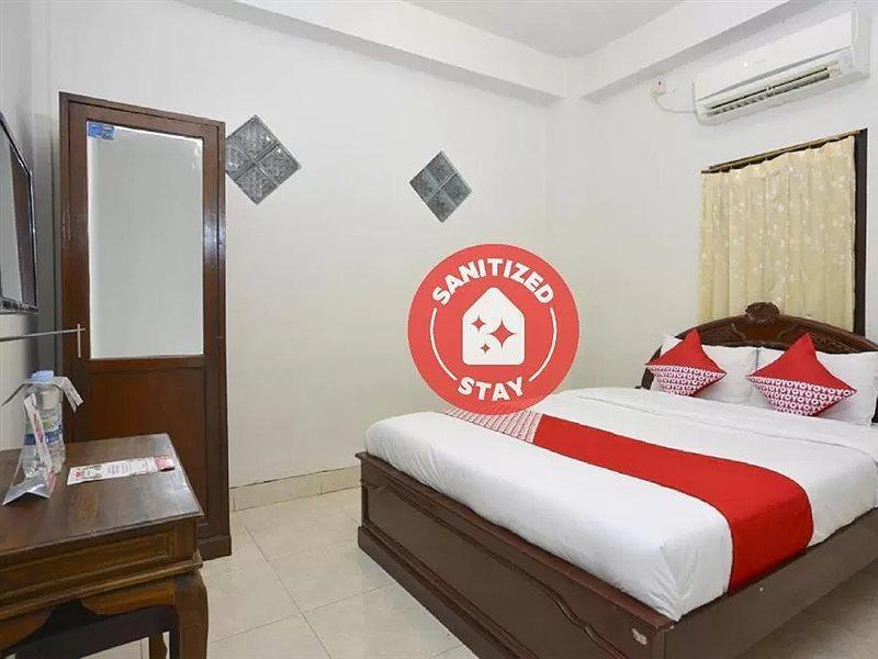 โอโย 586 โฮเต็ล วิชายา Hotel Kalasan ภายนอก รูปภาพ