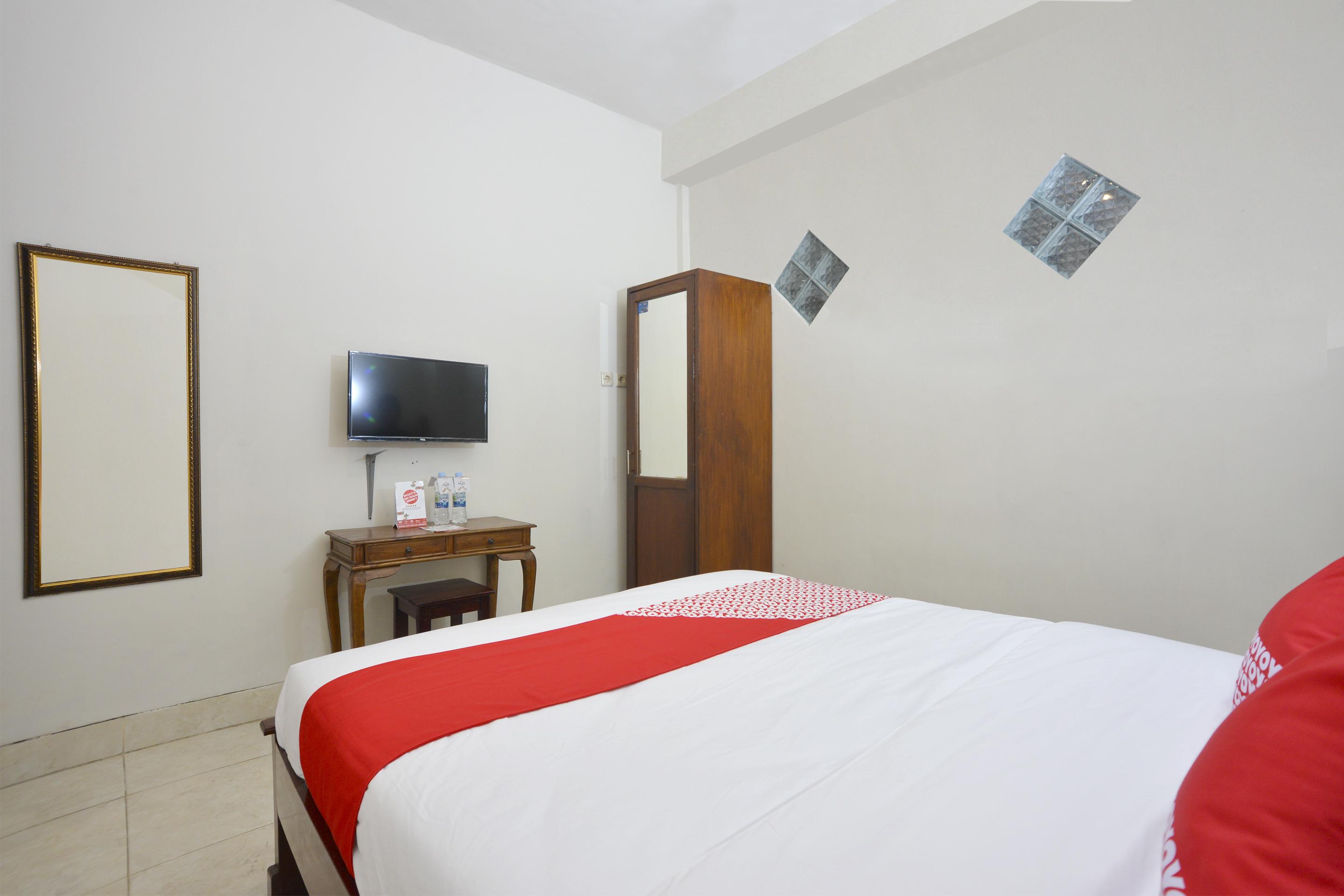 โอโย 586 โฮเต็ล วิชายา Hotel Kalasan ภายนอก รูปภาพ